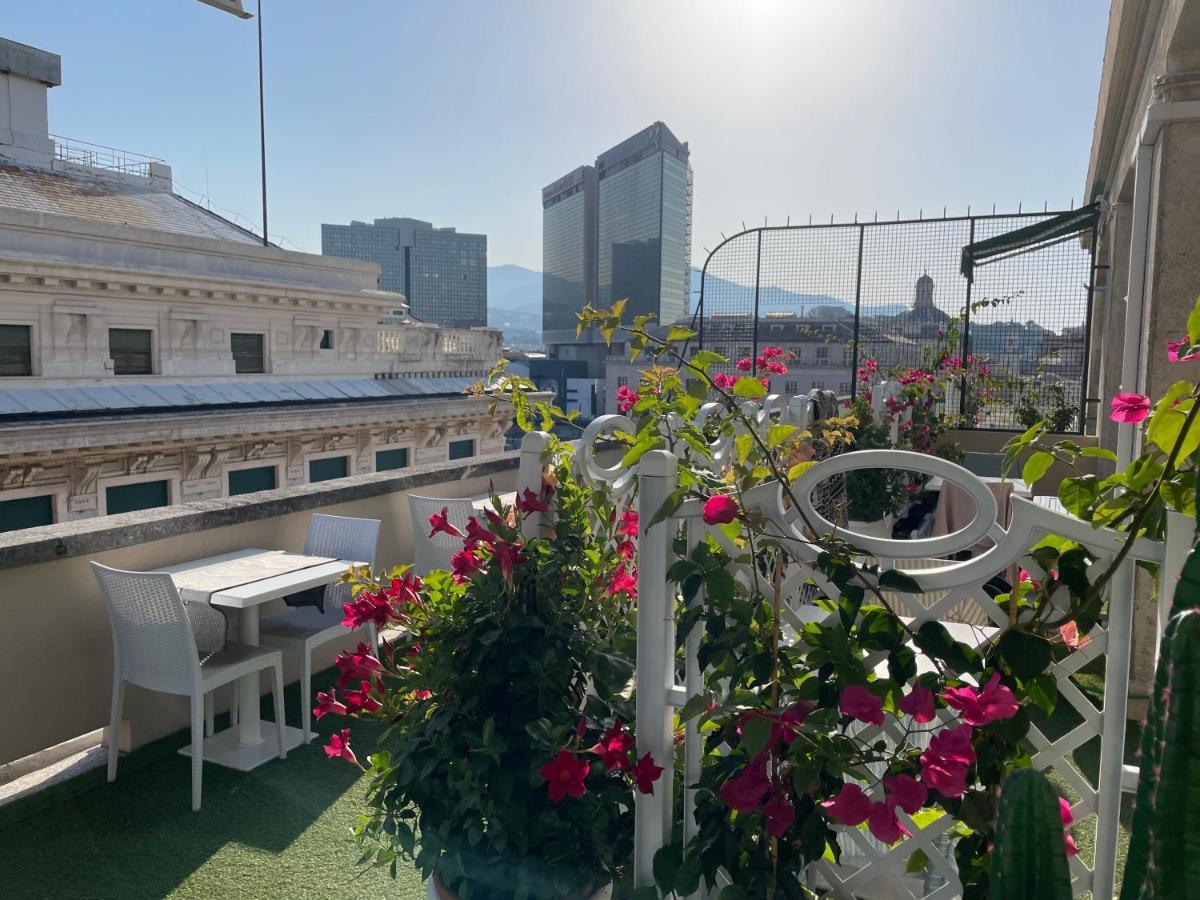 Domus Victoria Hotel Genoa Exterior photo