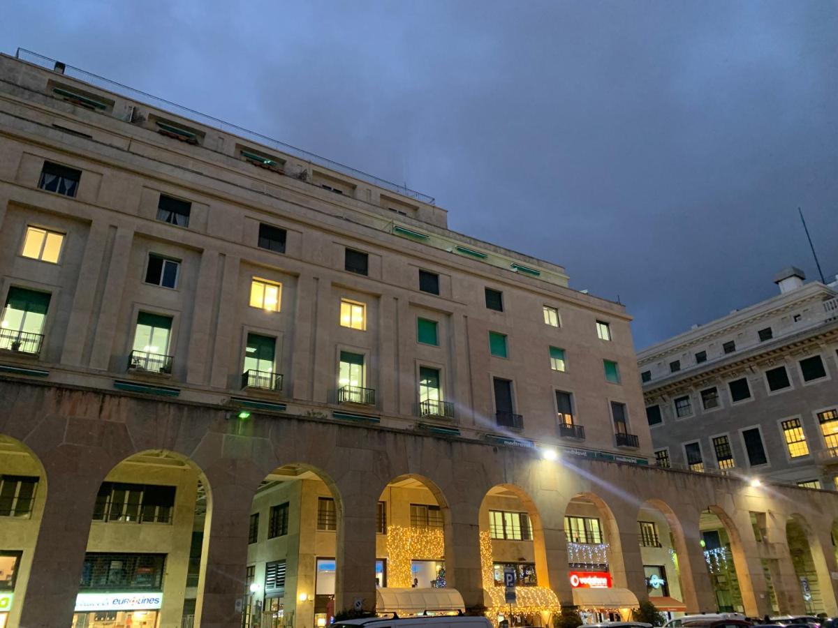 Domus Victoria Hotel Genoa Exterior photo