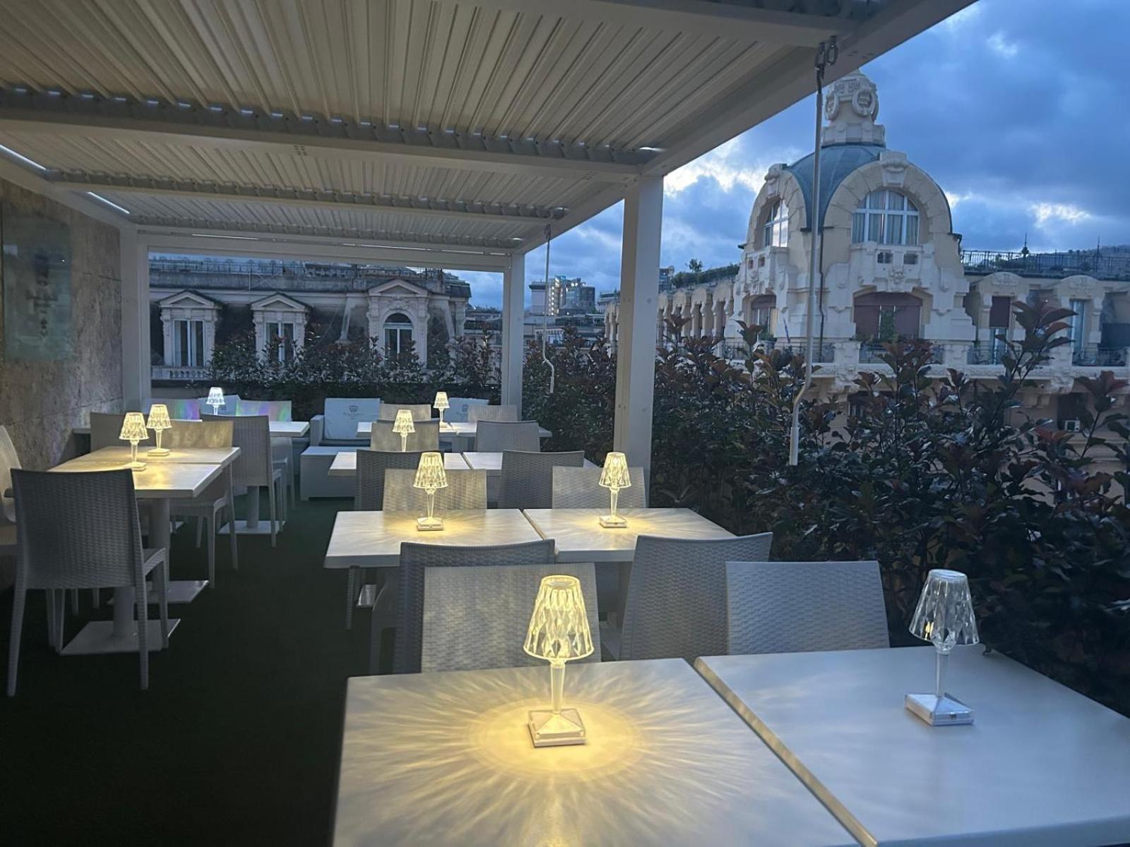Domus Victoria Hotel Genoa Exterior photo